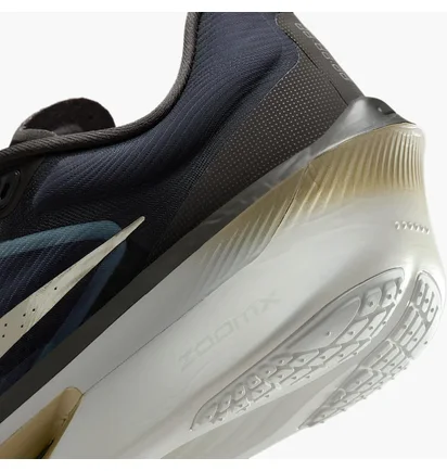 Кросівки чоловічі Nike Zoom Fly 6 Black/Multi HQ3043-200