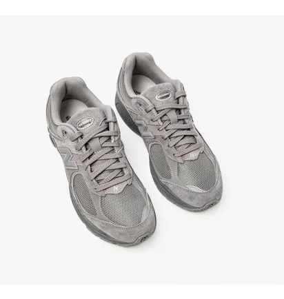 Кроссовки унисекс New Balance 2002R Grey U20021O2