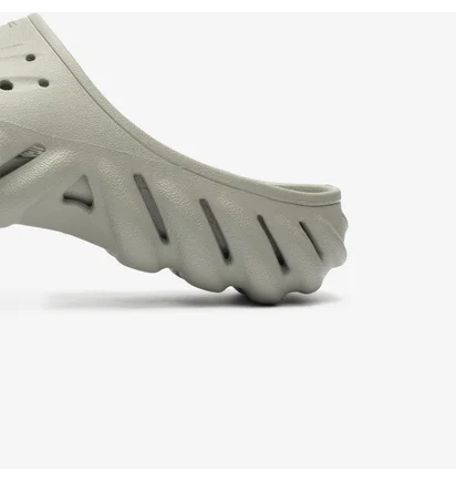 Тапочки унісекс CROCS Echo Slide Olive 208170-1LM