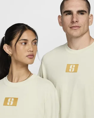Футболка унисекс Nike Tee Sabrina Boxy Beige FJ2701-020