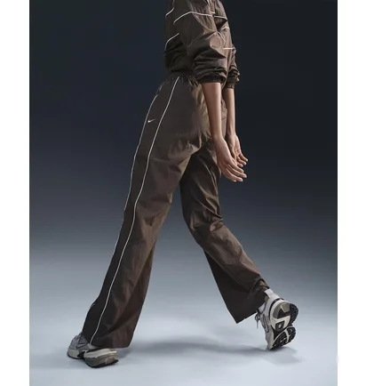 Штаны женские Nike Windrunner High-Waistedven Open-Hem Pants Brown FV7655-004
