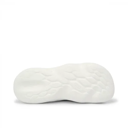 Тапочки унисекс New Balance Fresh Foam Mrshn White Sufhupw3