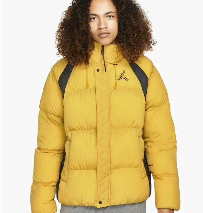 Пуховик мужской Air Jordan Essential Puffer Jacket DA9806-781