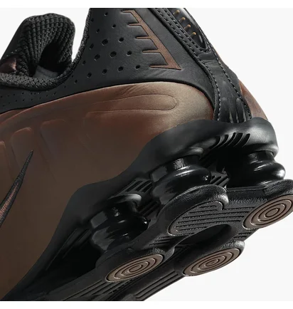 Кросівки унісекс Nike Shox R4 Brown AR3565-007