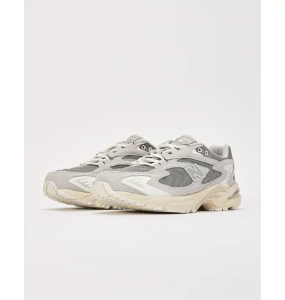 Кроссовки мужские New Balance 725V1 Grey ML725AA