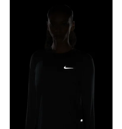 Лонгслив женский Nike Womens Running Crew Black Cu3277-010