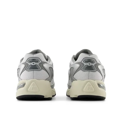 Кроссовки мужские New Balance 725 Metallic/Grey ML725CD