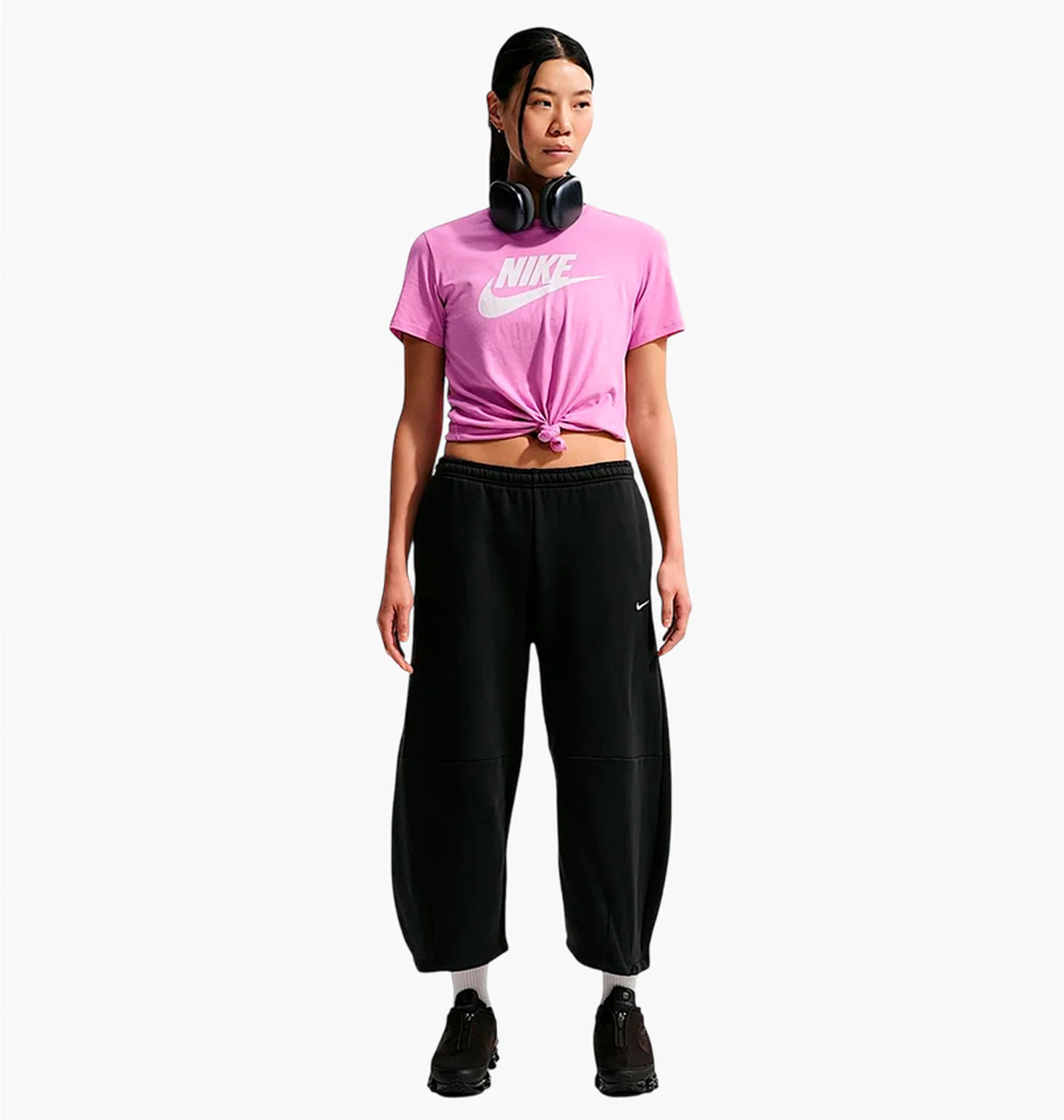 ᐉ Футболка женская Nike Sportswear Club Icon Futura Pink DX7906