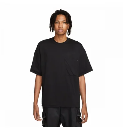Футболка мужская Nike Sportswear Tech Pack Dri-Fit Short-Sleeve Top Black FB7392-010