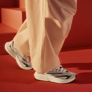 Кроссовки женские Adidas Lightblaze White/Beige JH6962