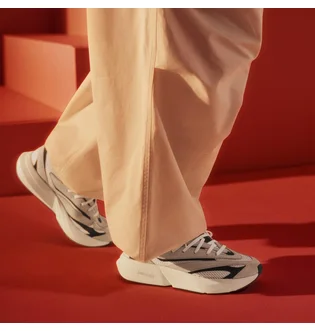 Кроссовки женские Adidas Lightblaze White/Beige JH6962