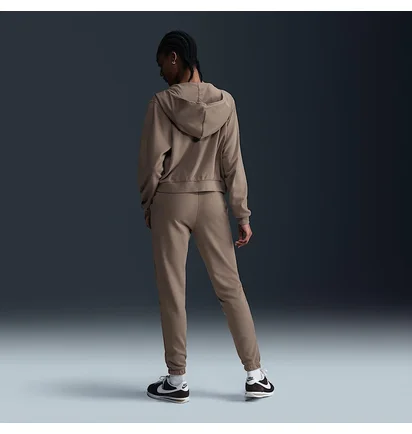 Штаны женские Nike Nsw Chll Ft Hr Swtpnt Brown FN2434-233