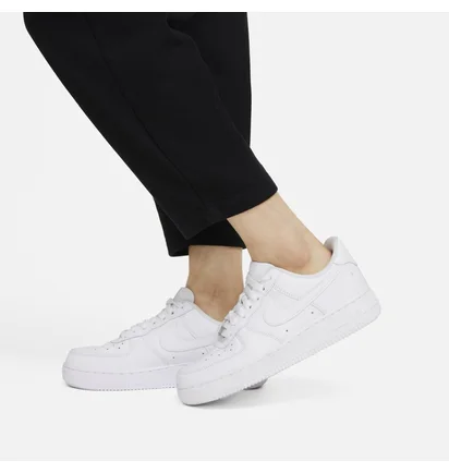 Штаны женские Nike Sportswear Essentials Black DD5636-010