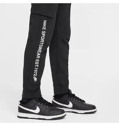 Спортивный костюм детский Nike Sportswear Fleece Standard Issue Black HM4339-010__HM4337-010