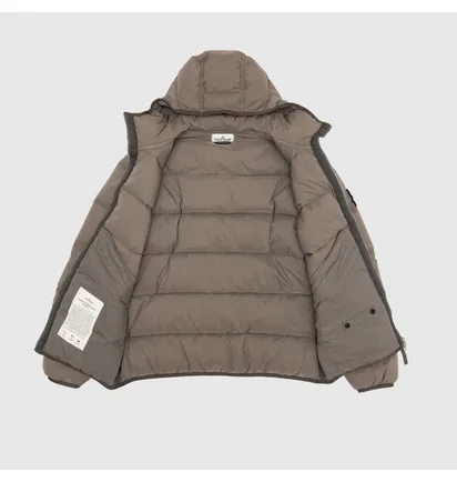 Пуховик чоловічий Stone Island Seamless Tunnel Nylon Down-Tc Hooded Jacket Brown 811543128-V0075