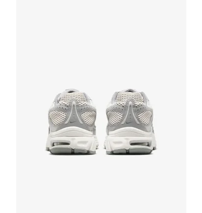 Кросівки чоловічі Nike Air Max Moto 2K Grey IO9279-004