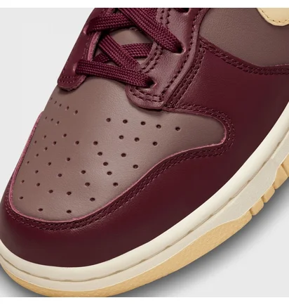 Кросівки жіночі Nike Dunk High Bordo DD1869-202