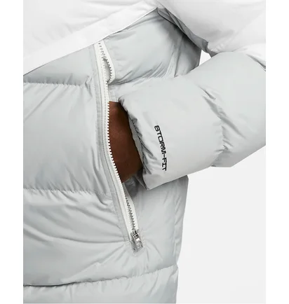Пуховик мужской Nike Sportswear Windrunner Primaloft White/Grey DV5121-100
