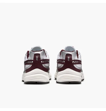 Кросівки жіночі Nike Initiator Metallic/Bordo IB4688-111