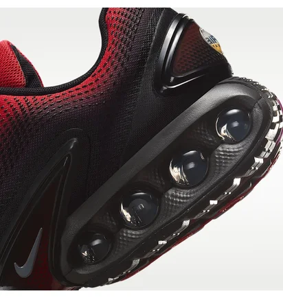 Кроссовки мужские Nike Air Max Dn Se Black/Red HF5531-601