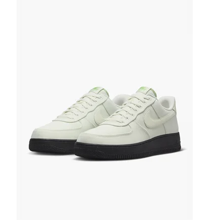 Кроссовки мужские Nike Air Force 1 07 Lv8 Shoes Beige FJ4160-002
