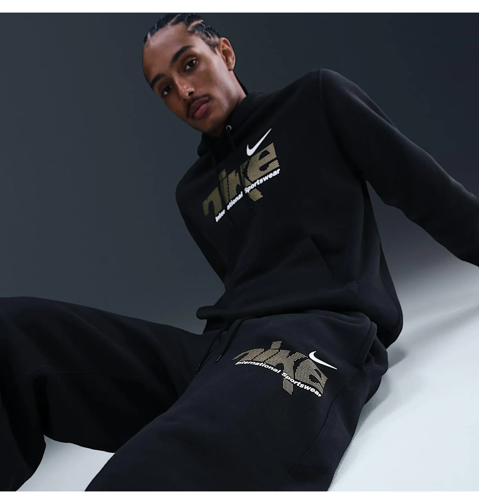 NANA民泊 Hoodie&Jogger Pants 上下セット Mサイズ ᐉ Штаны мужские Nike Club Bngee Pnt Swsh Sprt Black IM8323-010