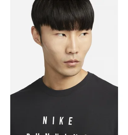 Футболка чоловіча Nike Dri-Fit Run Division Running T-Shirt Black FD0122-010