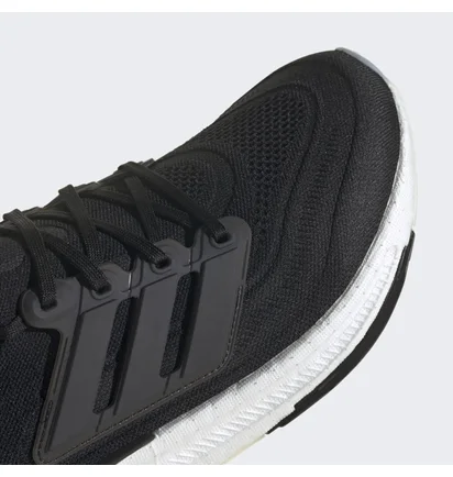 Кроссовки унисекс Adidas Ultraboost Light Running Shoes Black Gy9351