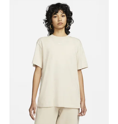 Футболка женская Nike W Nsw Essntl Tee Bf Lbr Beige Dn5697-126