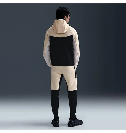 Толстовка чоловіча Nike Sportswear Tech Fleece Windrunner Beige/Black HV0949-114
