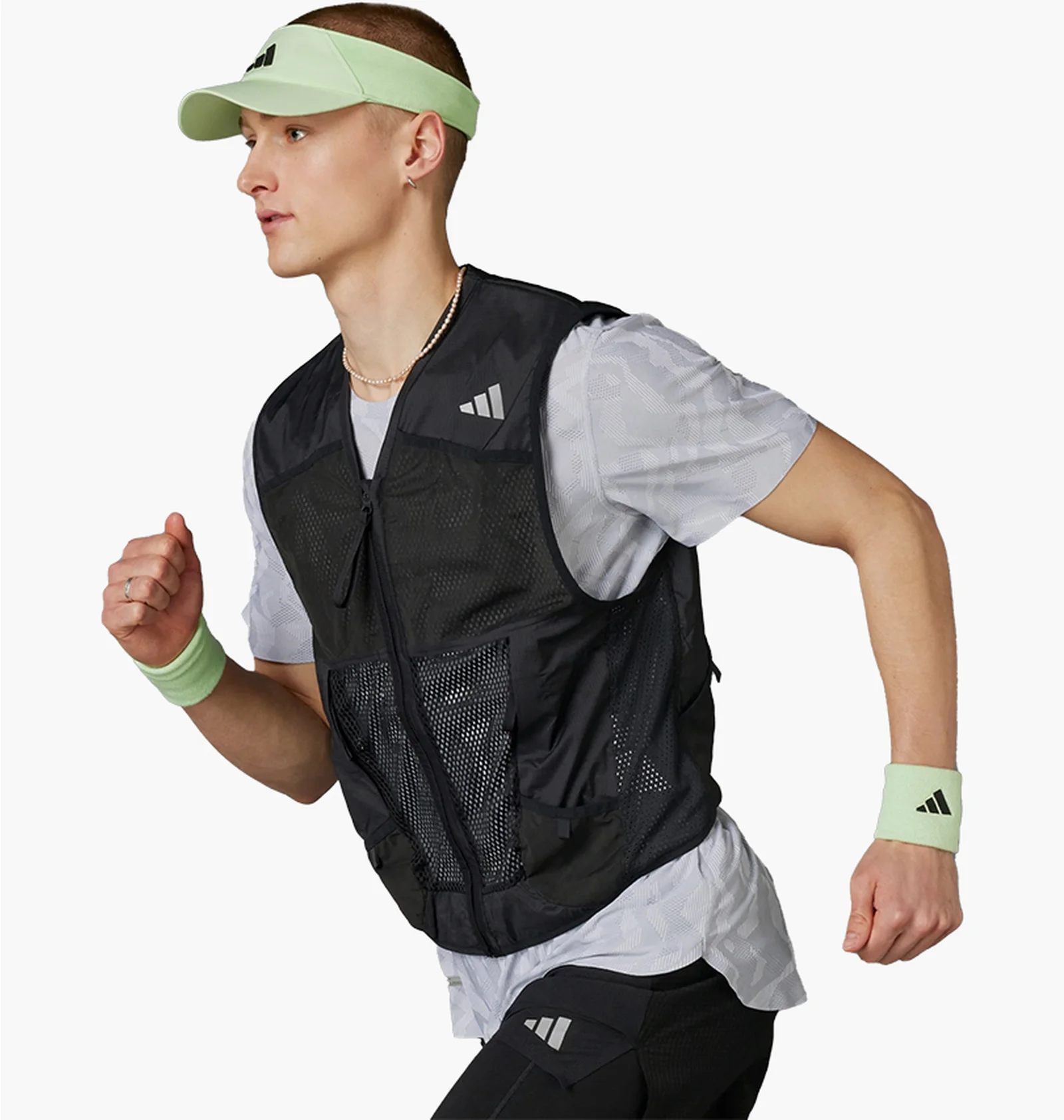 ᐉ Жилетка чоловіча Adidas Ultimate Pocket Black JF1479 - придбати