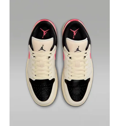 Кроссовки женские Air Jordan 1 Beige DC0774-107
