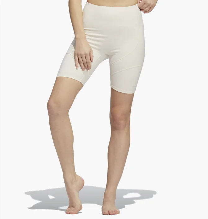 Шорти жіночі Adidas Yoga 4 Elements Studio Pocket Bike Short White Hd4483