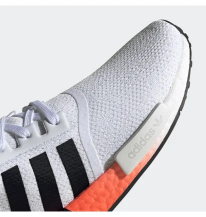 Кроссовки мужские Adidas Nmd R1 White Fv3648