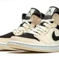 Кроссовки женские Air Jordan Wmns 1 Mid Beige BQ6472-800