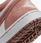 Кроссовки женские Air Jordan 1 Low Se WomenS Shoes White/Orange FN3722-801