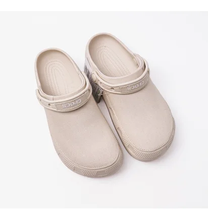 Тапочки унісекс CROCS Classic Crafted Clog Beige 211354-160