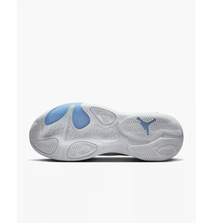 Кроссовки мужские Air Jordan Max Aura 4 White Dn3687-100