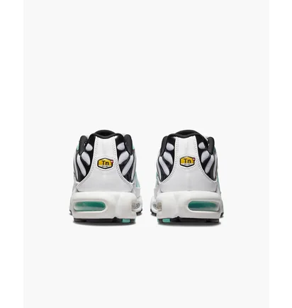 Кроссовки мужские Nike Mens Shoes White 604133-148