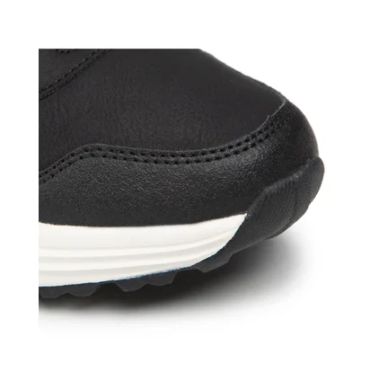 Кросівки чоловічі Champion Climb Rx Mid Black S21924-KK001