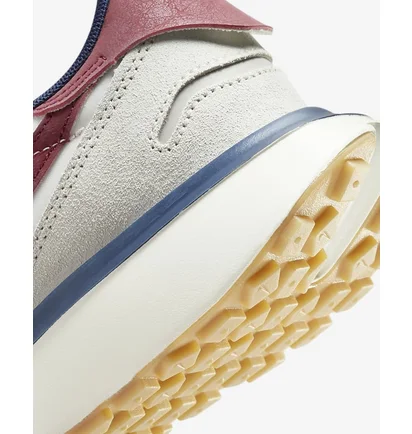 Кроссовки женские Nike Phoenix Waffle Beige FZ3600-072