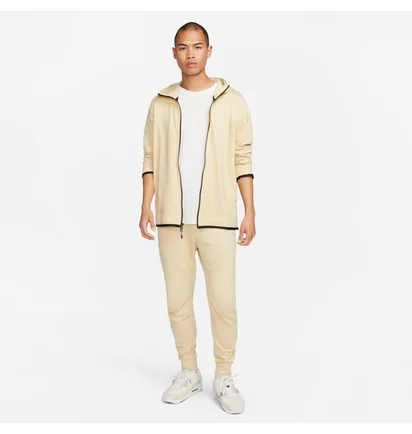 Штани чоловічі Nike Sportswear Tech Essentials Lightweight Slim-Fit Fleece Jogger Sweatpants Beige DX0826-783