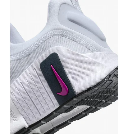 Кроссовки женские Nike Free Metcon 6Workout Shoes White FJ7126-004