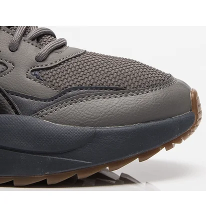 Кроссовки мужские Puma X-Ray Speed Mid Wtr Black 385869-02