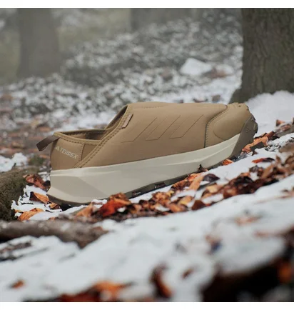 Кросівки унісекс Adidas Terrex Winter Slip-On Cold.Rdy Brown JR5302