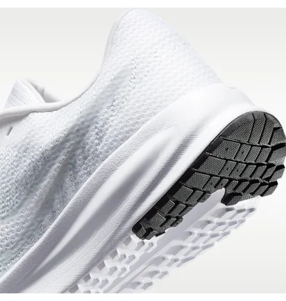 Кросівки жіночі Nike Run Defy White HM9593-103