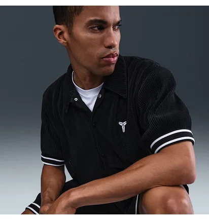 Поло чоловіче Nike Kobe MenS Pleated Short-Sleeve Basketball Top Black IB0020-010