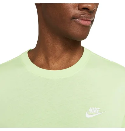 Футболка чоловіча Nike Sportswear Club Green Ar4997-383
