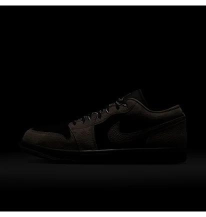 Кроссовки мужские Air Jordan 1 Low Beige/Black IB7109-005