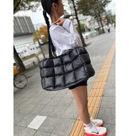 Сумка женская Nike Sportswear Puffle Black HQ0220-010